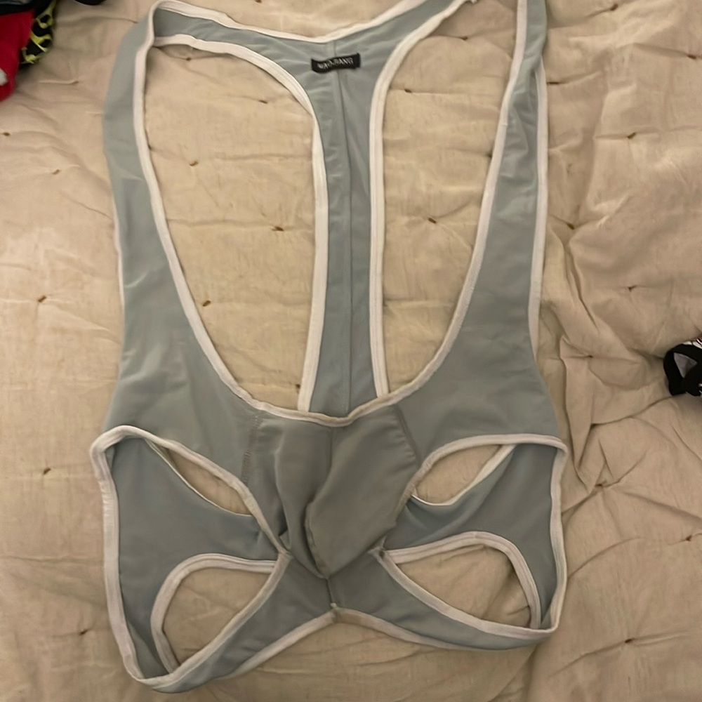 Large light green slinglet